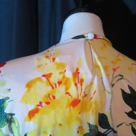 Jumpsuit - Picture 2 of 4